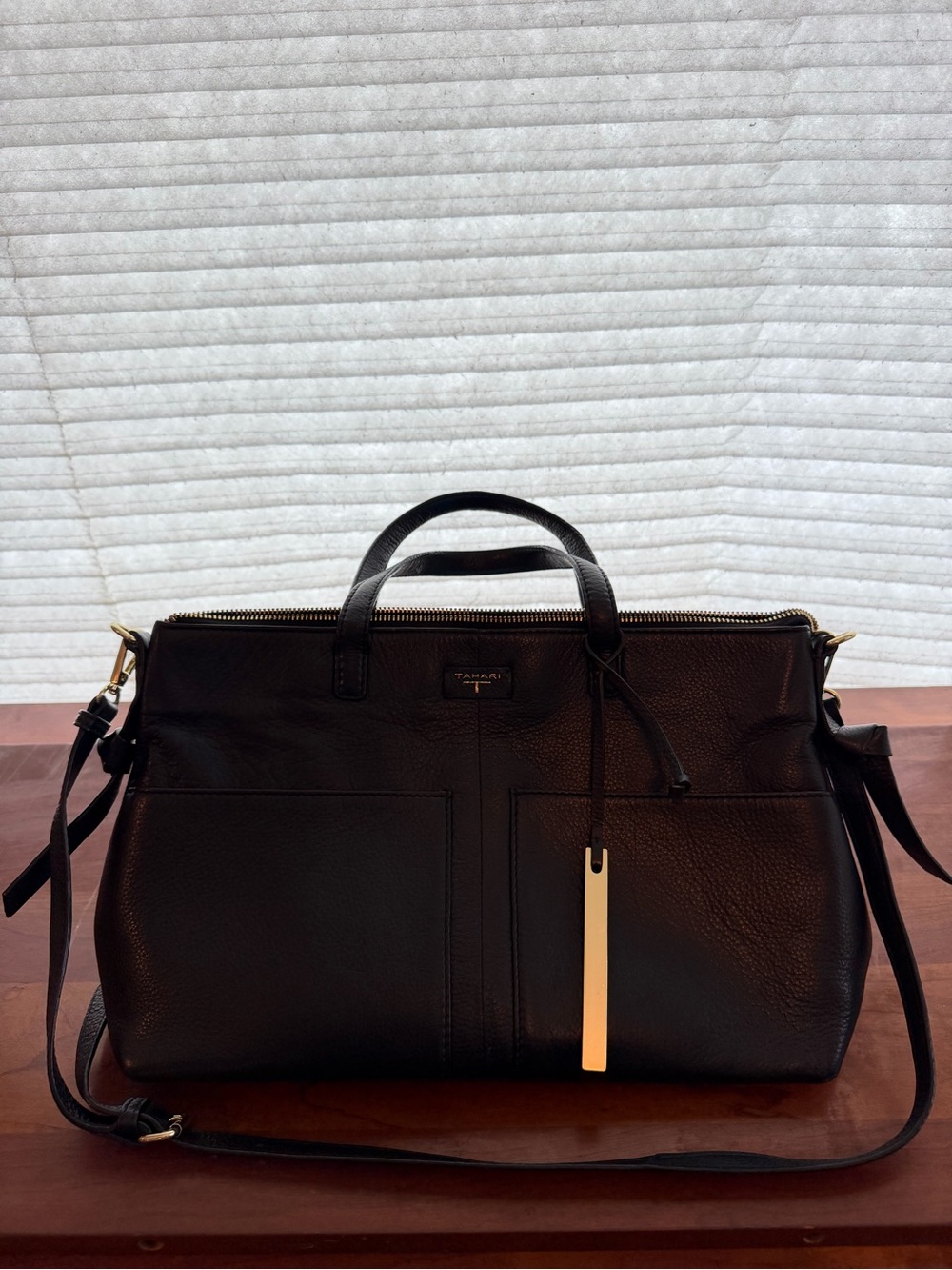T Tahari Riley Black Leather Satchel Bag - Picture 2 of 6